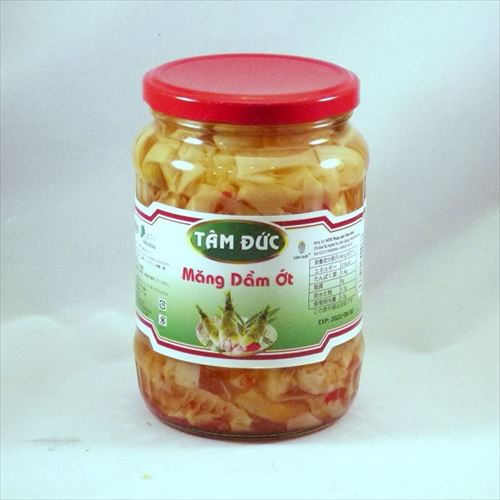 Trung Thanh Bamboo Shoots with Chili 800g